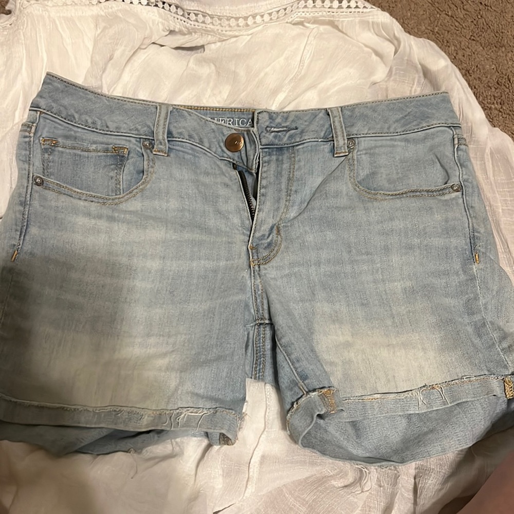 American Eagle Outfitters super stretch midi shorts.